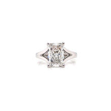 2.53 Radiant Glamour Custom Ring