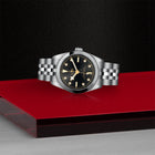 TUDOR Black Bay One 31