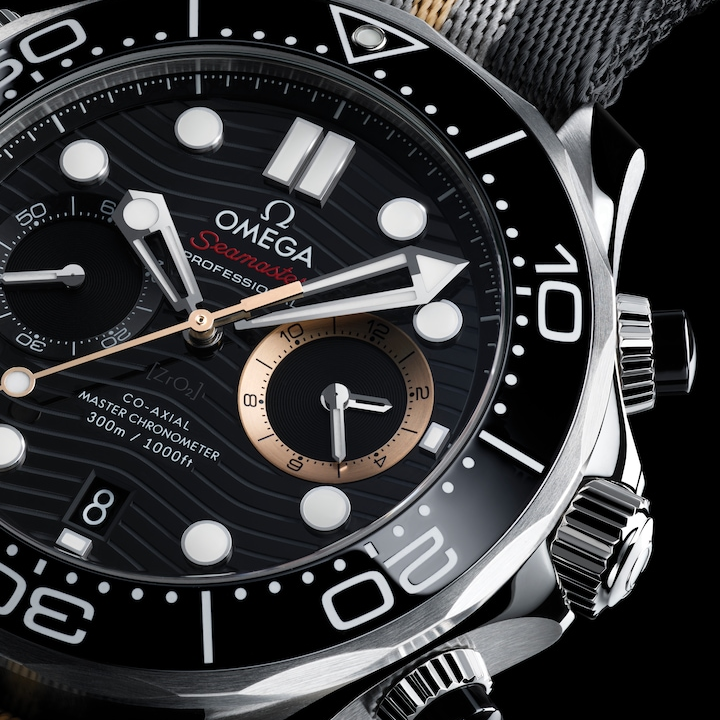 OMEGA Seamaster Diver 300M 007 First Light Edition