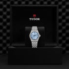 TUDOR Royal
