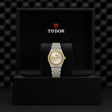 TUDOR Royal