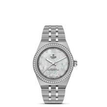 TUDOR Royal