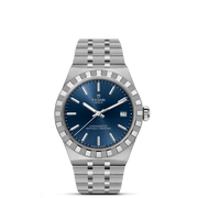 TUDOR Royal