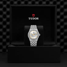 TUDOR Royal