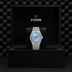 TUDOR Royal