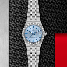 TUDOR Royal