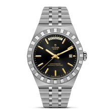 TUDOR Royal