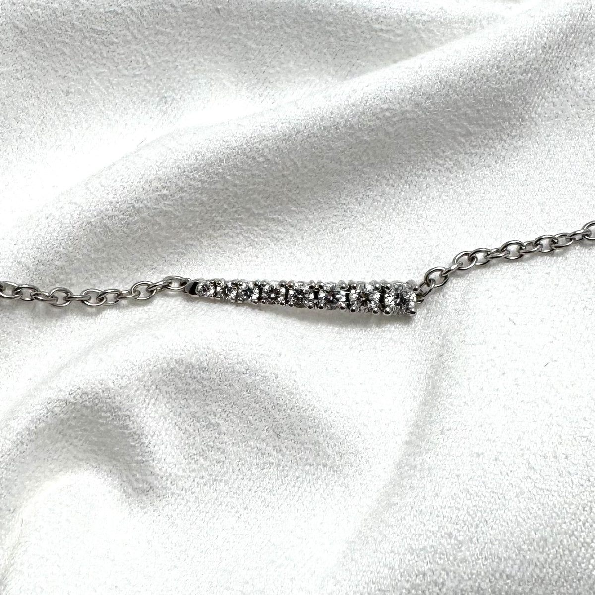 14K White Gold Maple Leaf Diamond Icicle Bracelet 7.5-Inch
