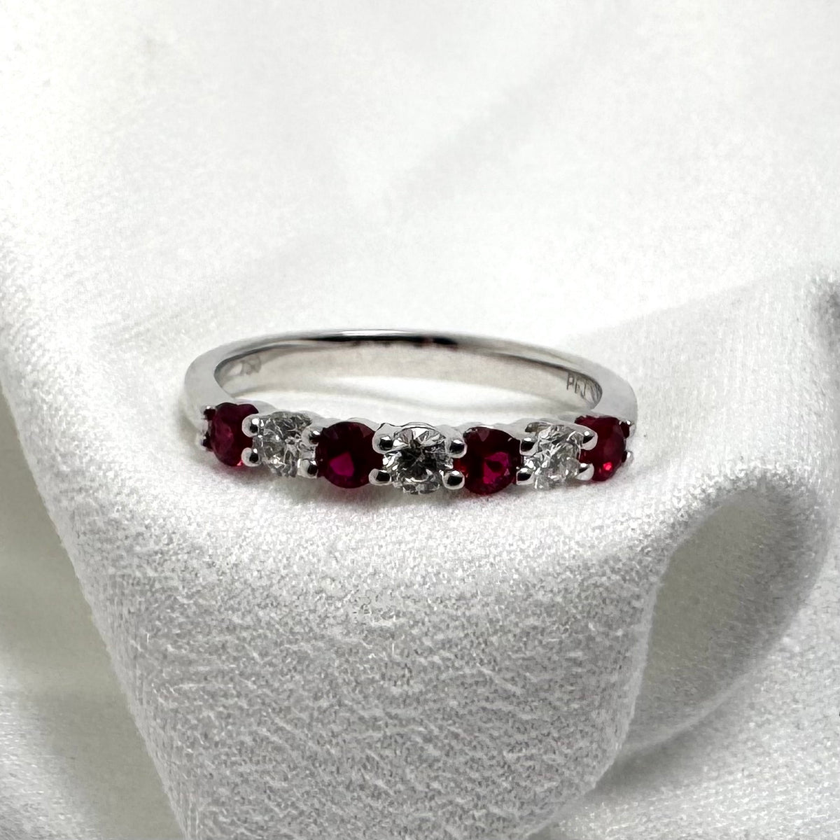 18K White Gold Alternating Ruby & Diamond Ring Size 6.5