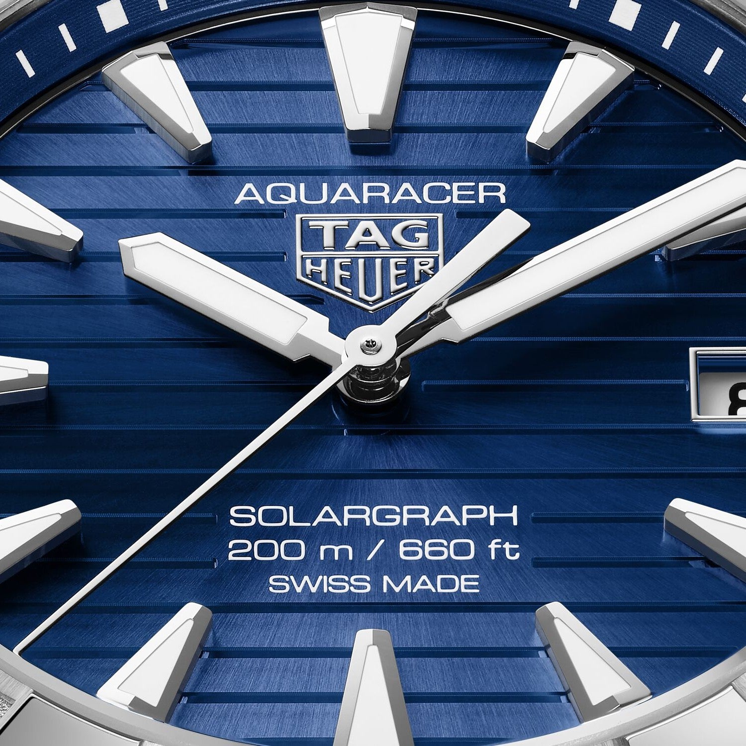 TAG Heuer Aquaracer Professional 200 Solargraph 40mm
