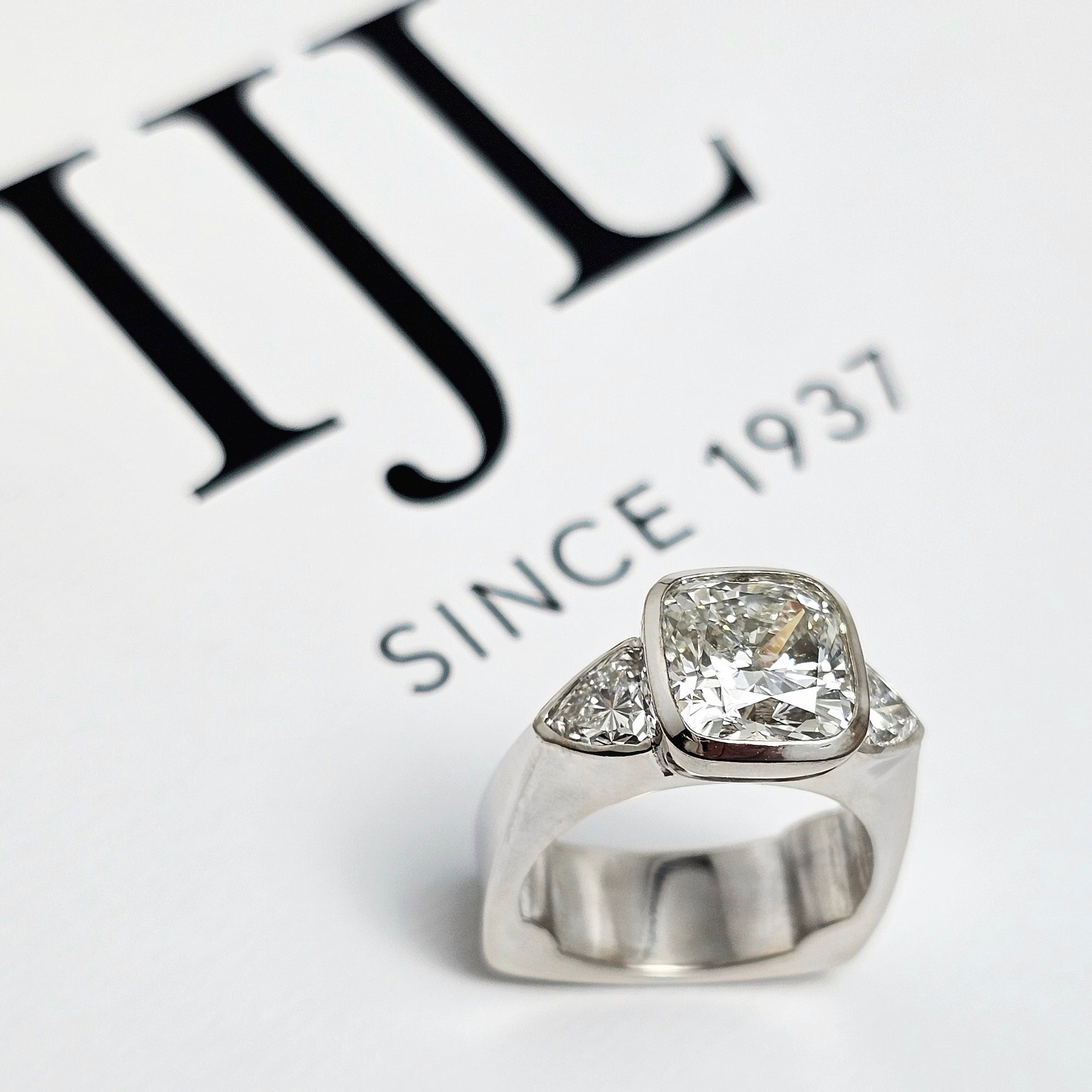 Custom 14K White Gold Trillion Lab-Grown Diamond Semi-Mount