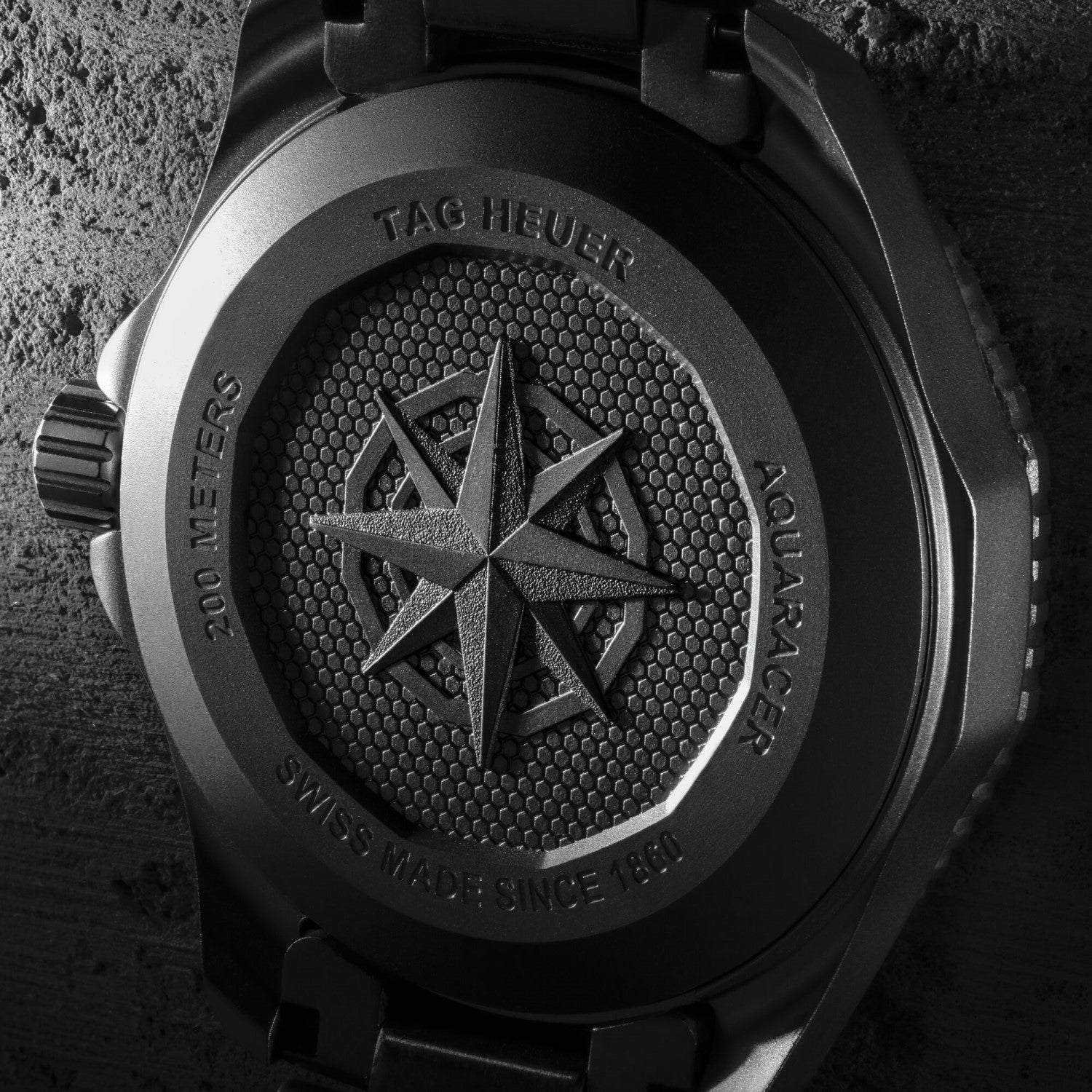 TAG Heuer Professional Aquaracer 200 Solargraph 40mm