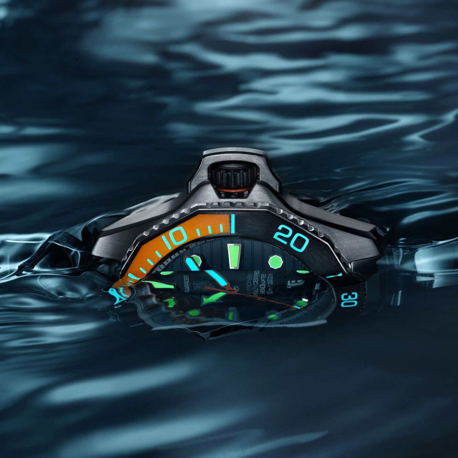 TAG Heuer Aquaracer Professional 1000 Superdiver IJL Since 1937