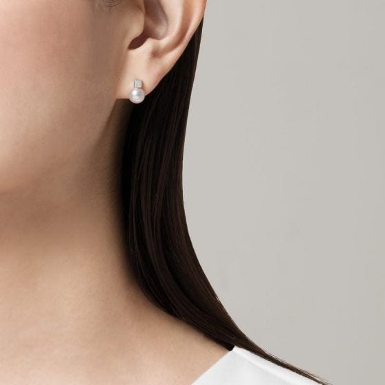 Mikimoto Akoya Pearl Stud Earring in White Gold