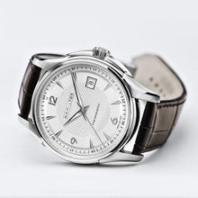Hamilton Jazzmaster Viewmatic Auto, model #H32515555, at IJL Since 1937