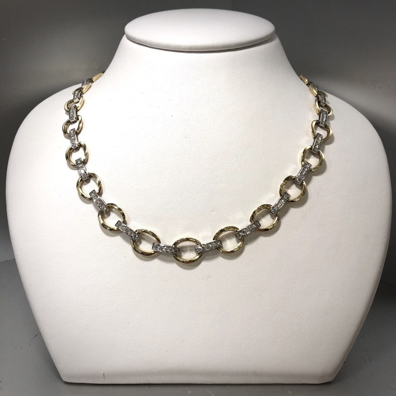14K Fancy Link 17'' Necklace With 125 Diamonds